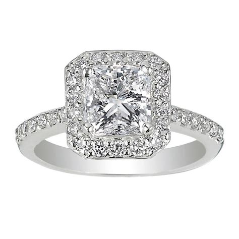 4500 dollar engagement ring.